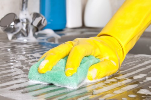Trusted local cleaning company in Tw1